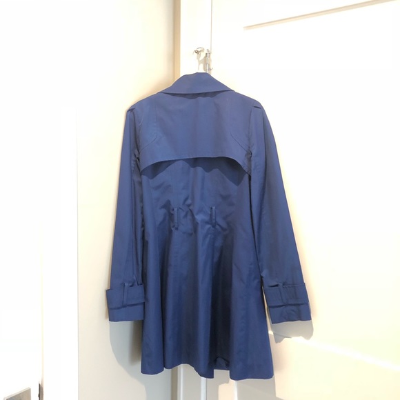 💙Blue trench coat 💙 - Picture 7 of 7